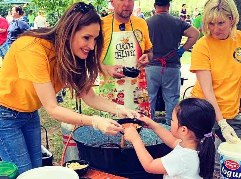 Scientology Volunteer Ministers took part in the celebration of Everyone’s Day in the underserved community