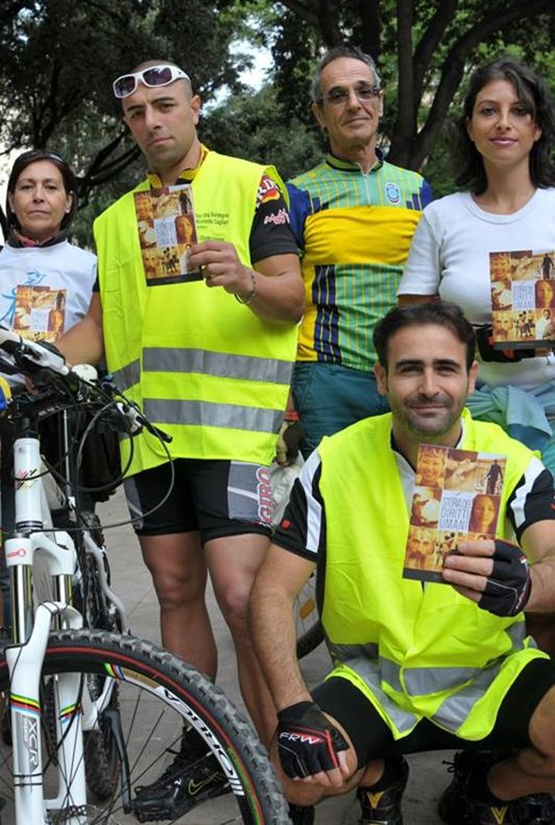 Members of the Church of Scientology of Cagliari in Sardinia pedaled their bikes for human rights November 10, 2013, in an event organized by the Cagliari Friends of Cycling to kick off a month of activities leading up to December 10, the 65th anniversary of the Universal Declaration of Human Rights.