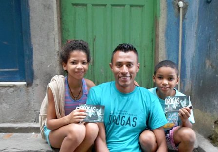 One of the volunteers from the Foundation for a Drug-Free Venezuela, helping Rio youngsters 
