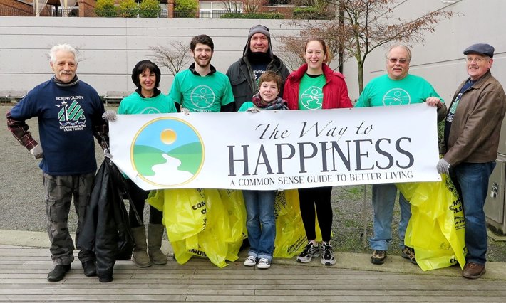 Volunteers from the Church of Scientology Seattle Environmental Task Force at their Neighbor Day cleanup