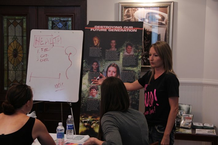 Church of Scientology Nashville organized a World Mental Health Day “lunch and learn.” 