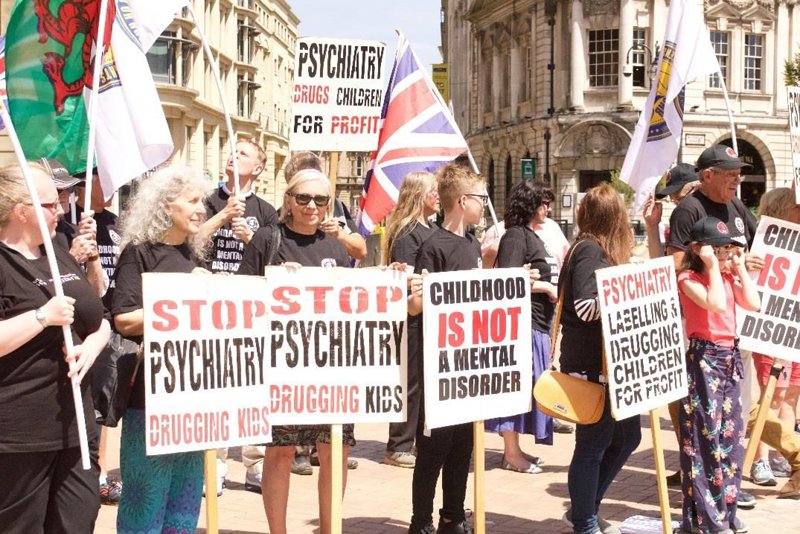  CCHR demands psychiatrists cease harming UK children with dangerous drugs.