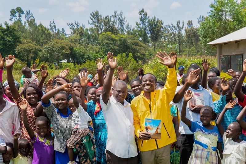 Scientology Network’s Voices for Humanity features Scientology Volunteer Minister Daniel Okello whose grassroots    initiatives are helping the people of Kenya transform their country.