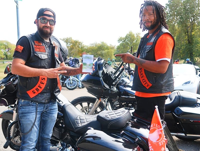 Bikers hand out copies of The Way to Happiness on KC United in Peace Ride #8 