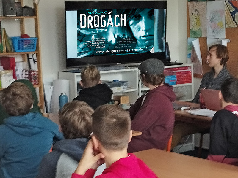 Czech volunteers reach out to youth with drug education lectures throughout the year.