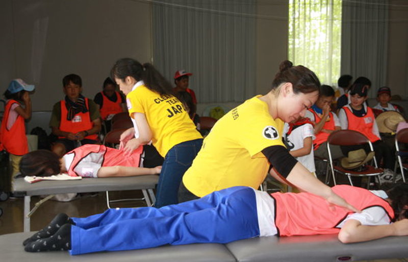 Volunteer Ministers help victims of the disaster with Scientology assists.