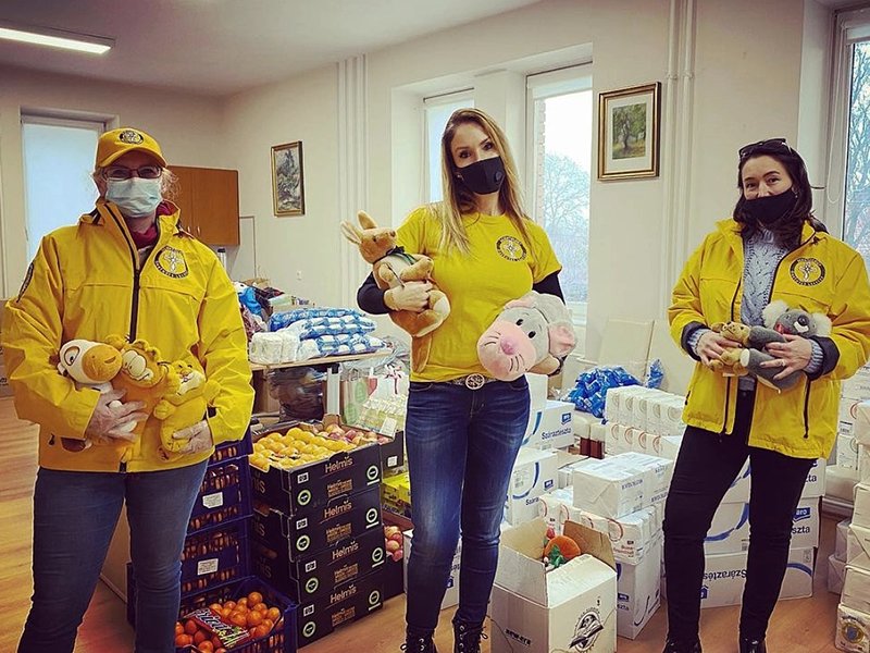 Scientology Volunteer Ministers of Hungary continue to serve communities in need.