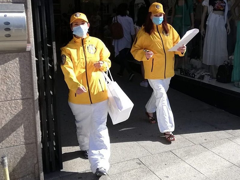 Scientology Volunteer Ministers of Cagliari, Sardinia, help their community deal with the third wave of the coronavirus.